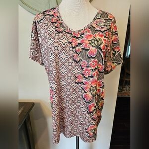 One World Live And Let Live Size Medium V-neck Mixed Media T-Shirt Floral Tiles